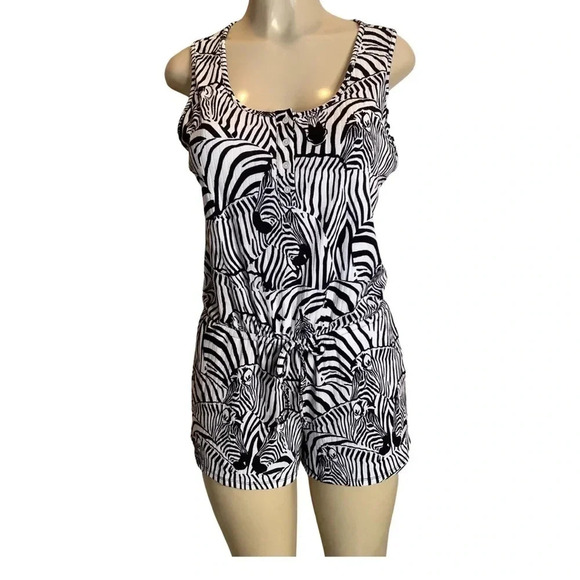 Flora Nikrooz Size Small Zebra Print Sleeveless Shorts Romper. New With Tags - Picture 1 of 6
